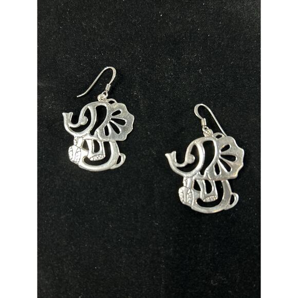 Vintage Silver Plated Sitting Elephant Dangle Earring Set Barbar - Picture 1 of 6
